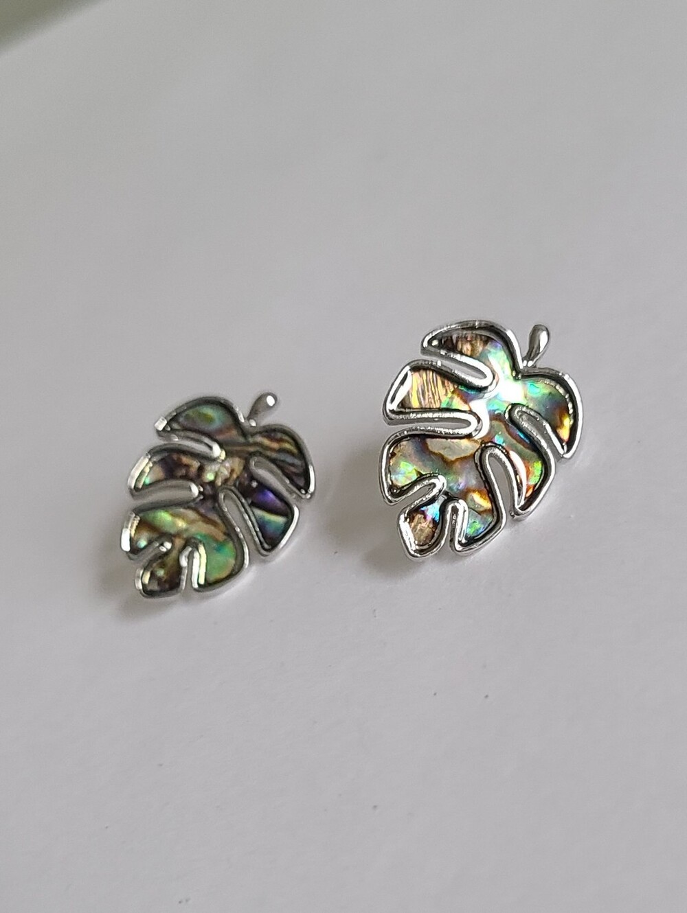 New Silver Tone Monstera Leaf Palm Blue Purple Abalone Stud Statement Earrings
